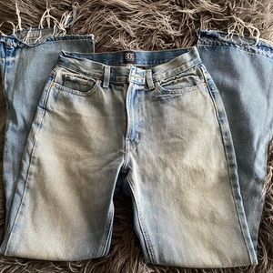 Women’s Jeans